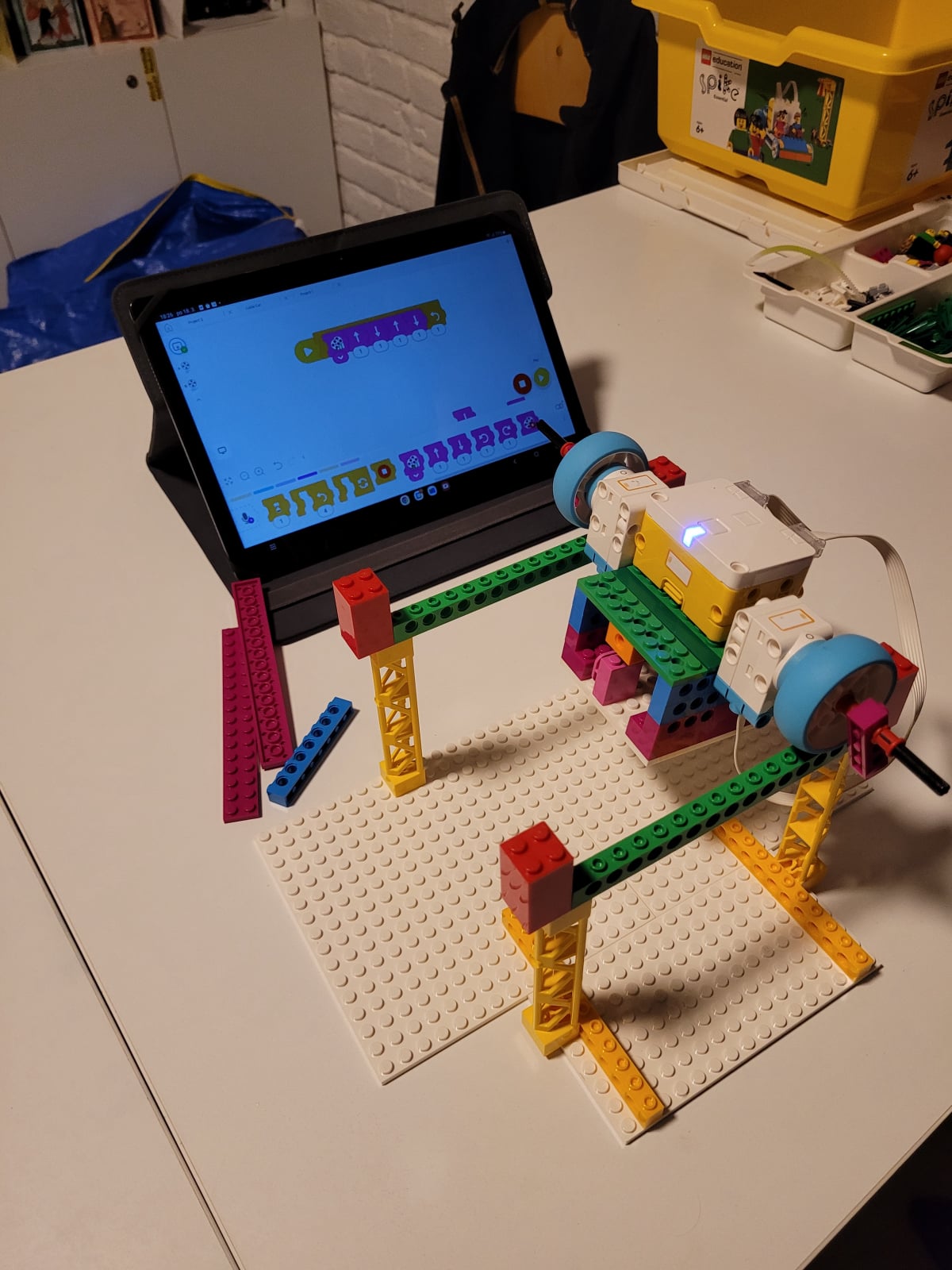 Misto Po Skolce - LEGO Robotyka